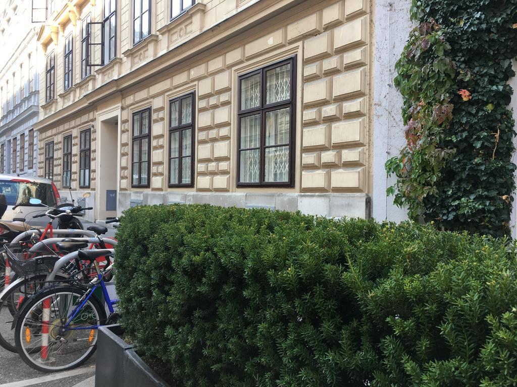 Heart Of Vienna Harmoniegasse Apartment Екстериор снимка